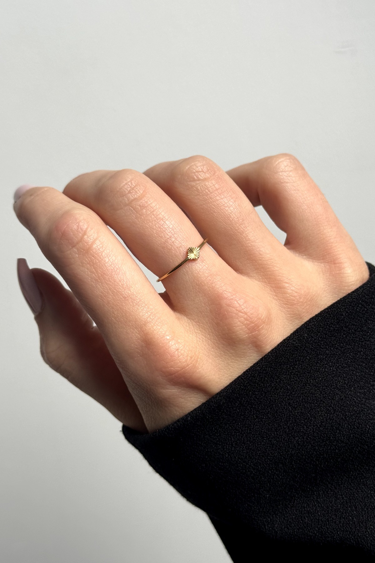 One Flower Ring