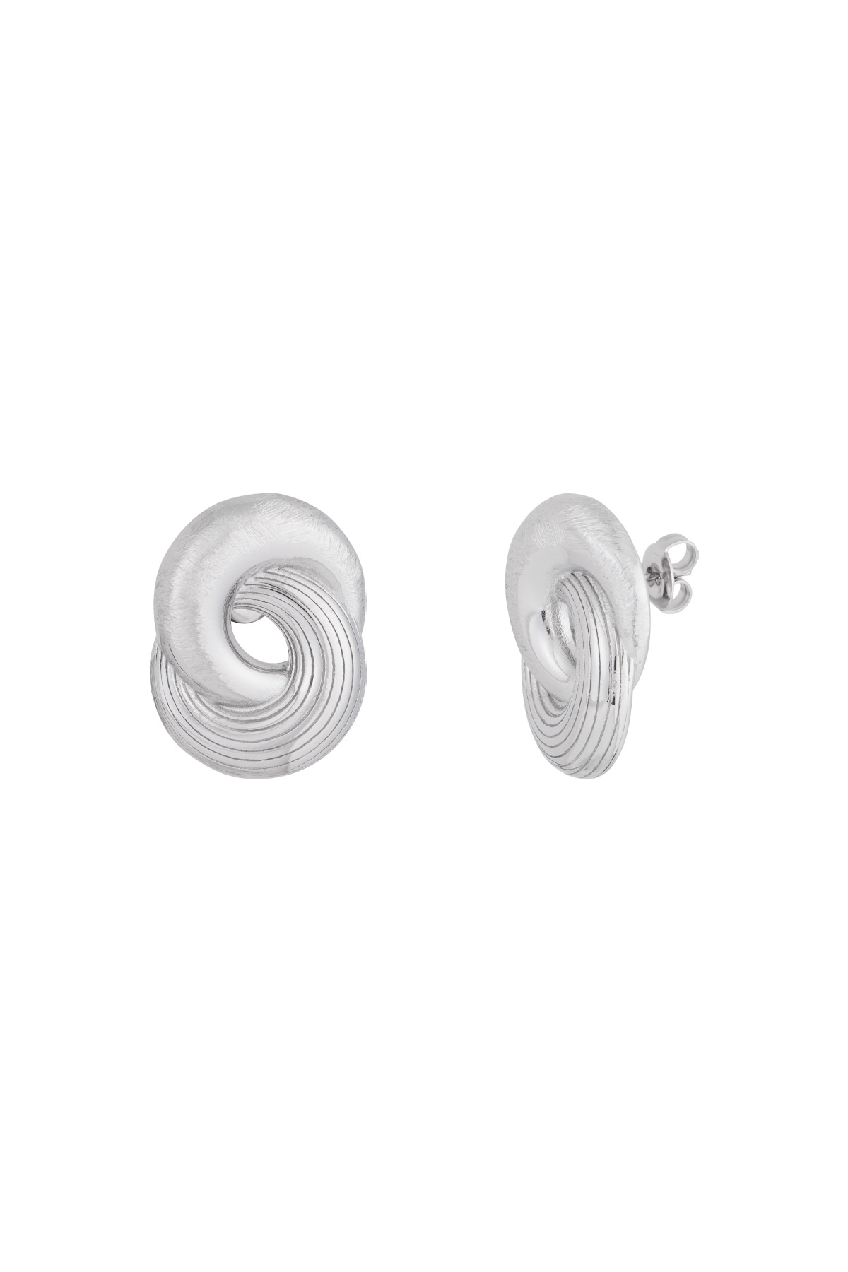 Infinity twist
